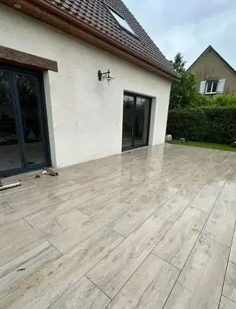 terrasse sur plots Saint-Sébastien-de-Morsent-1