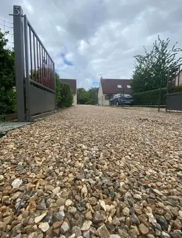 terrasse sur plots à Verneuil d'Avre et d'Iton - image 2